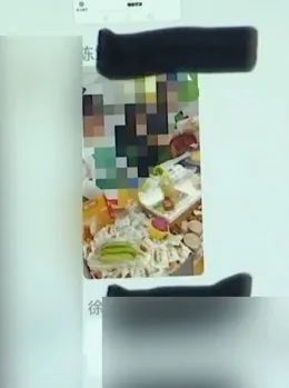DƬ